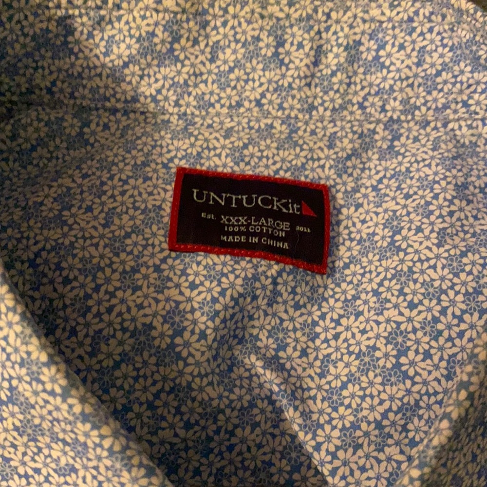 Handsome UNTUCKit shirt men’s